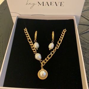 Maeve Gold and Pearl Jewelry Set